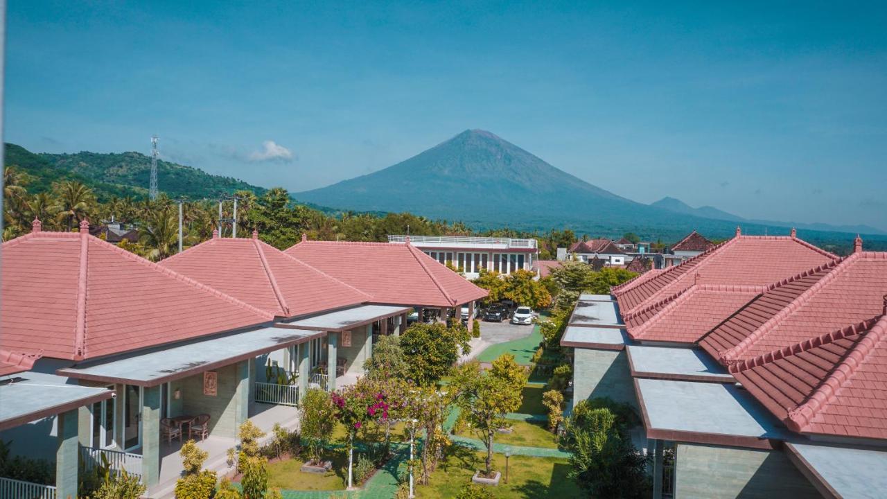Seamount Hotel Amed エクステリア 写真