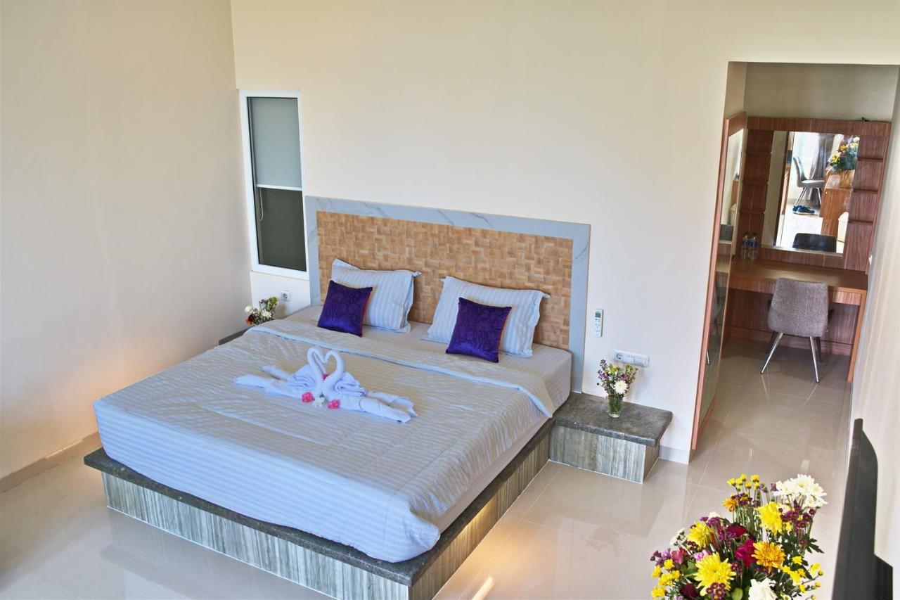 Seamount Hotel Amed エクステリア 写真