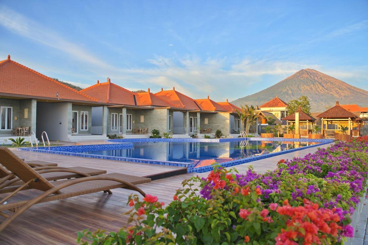 Seamount Hotel Amed エクステリア 写真