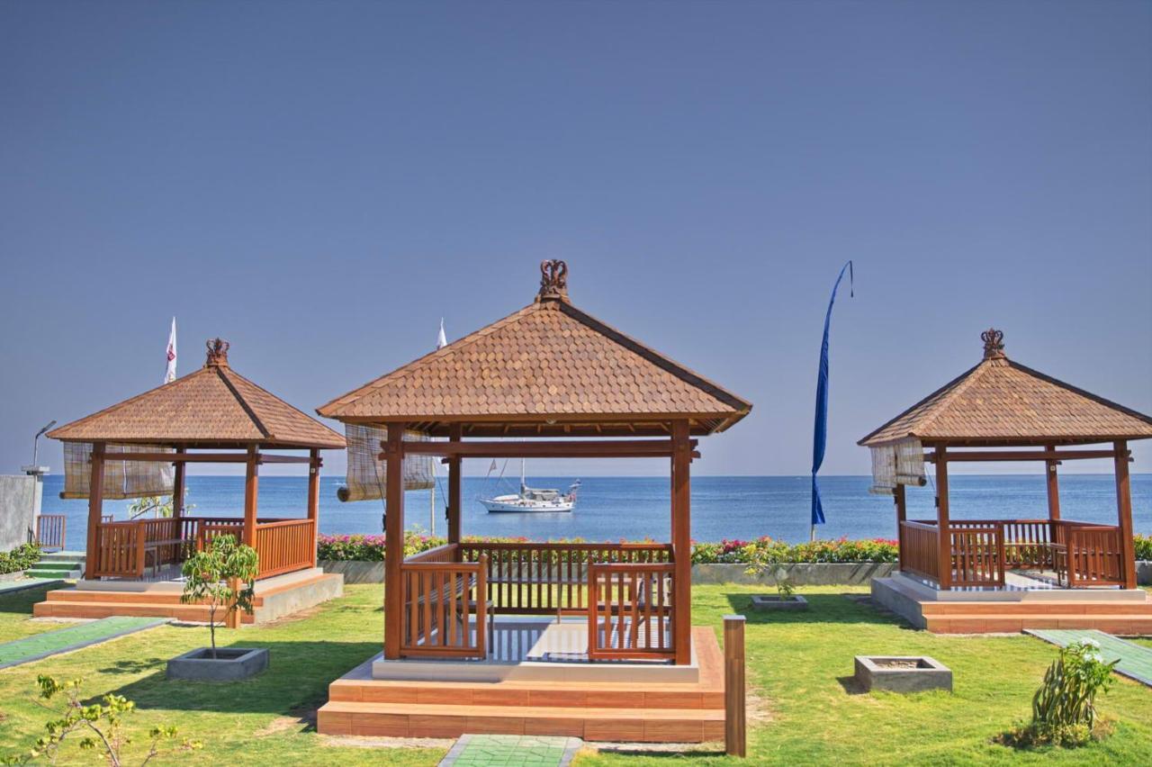 Seamount Hotel Amed エクステリア 写真