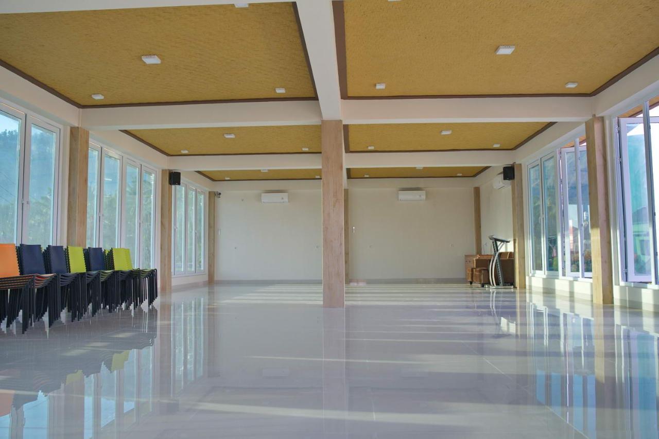 Seamount Hotel Amed エクステリア 写真